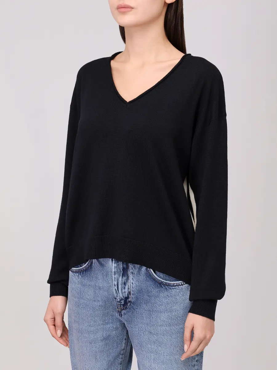 Пуловер шерстяной