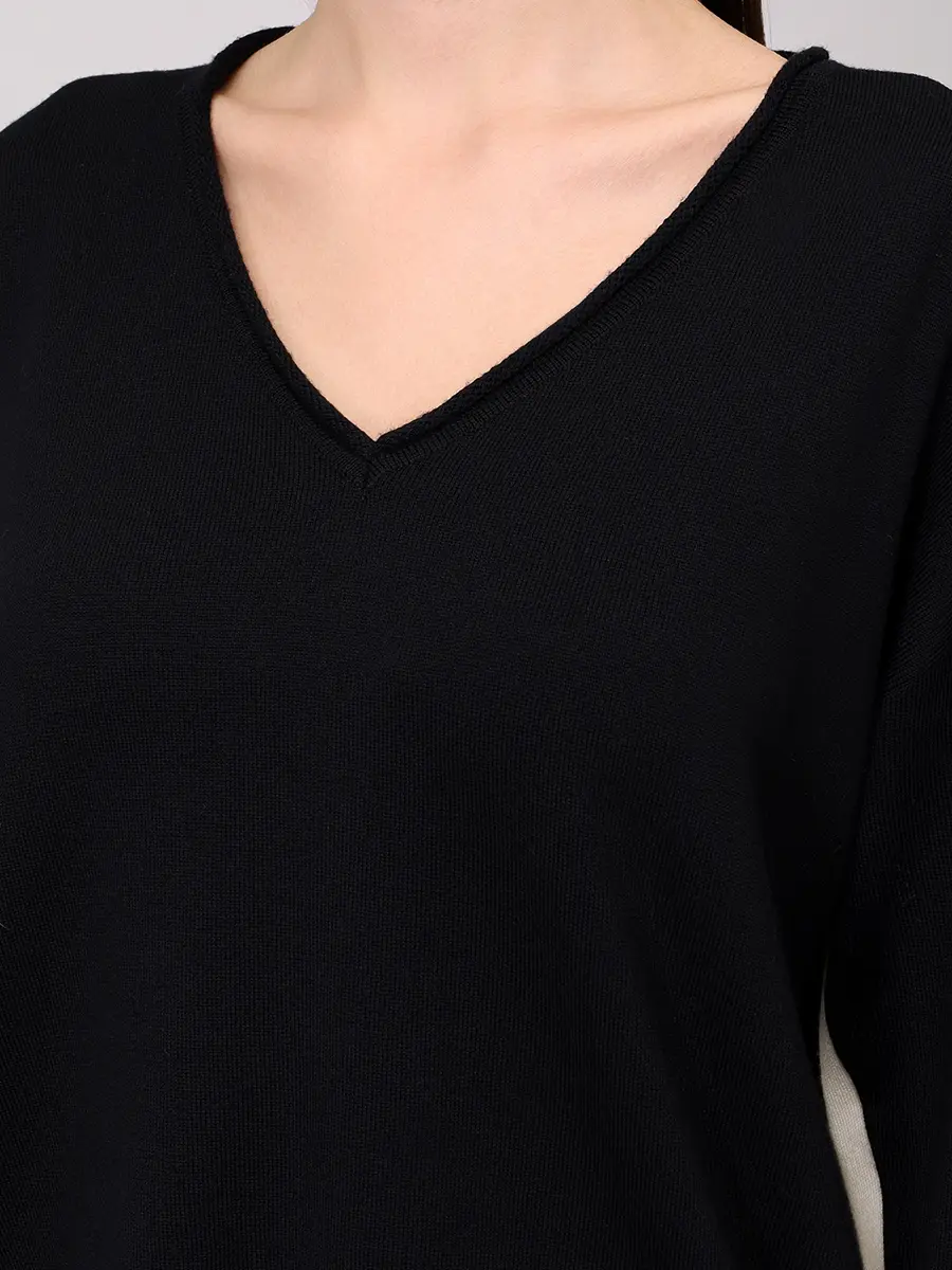 Пуловер шерстяной