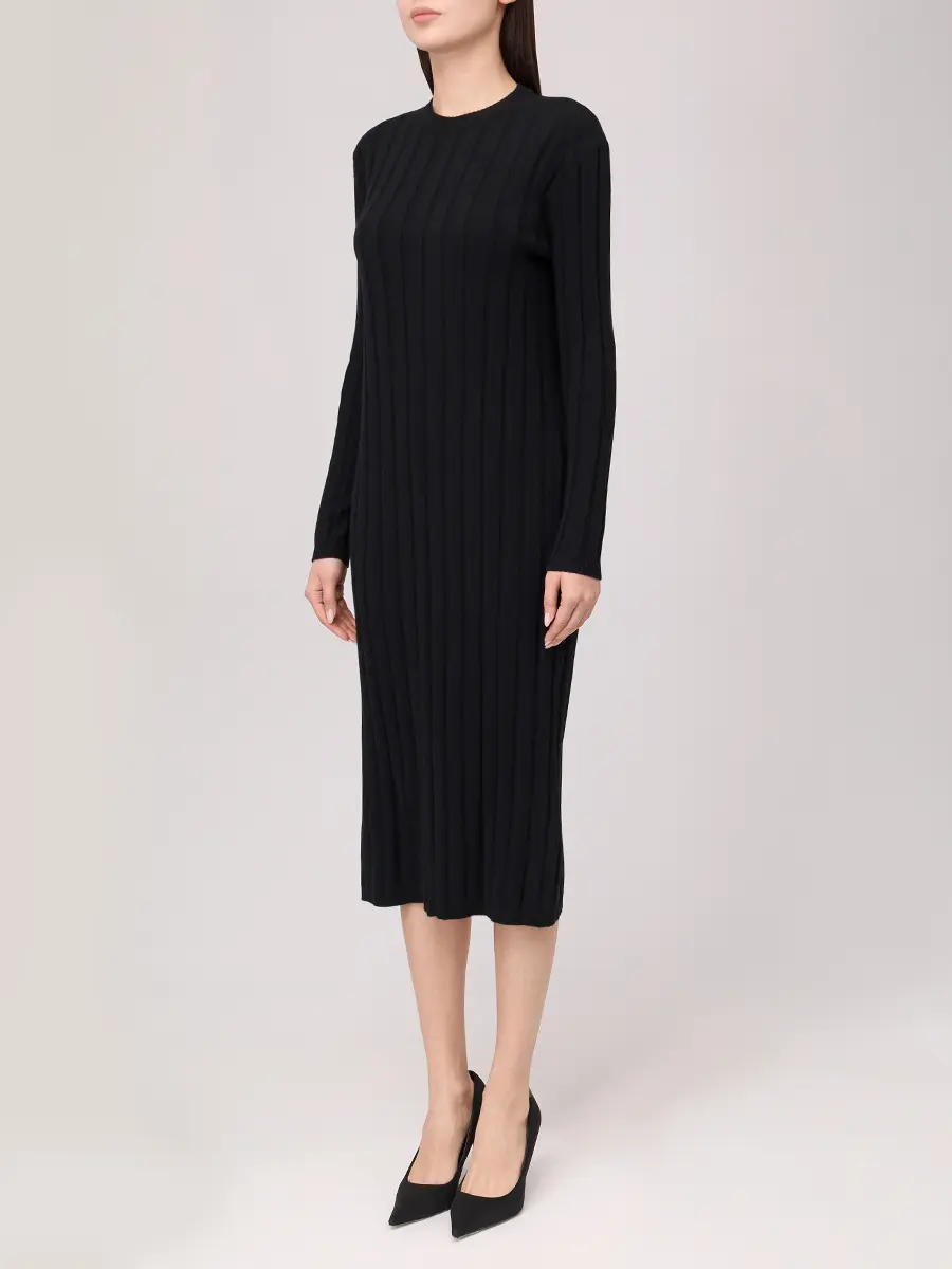 Платье шерстяное