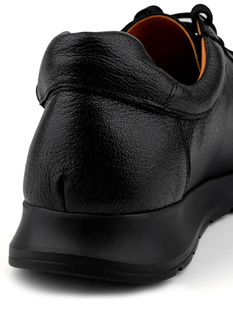 Кроссовки кожаные