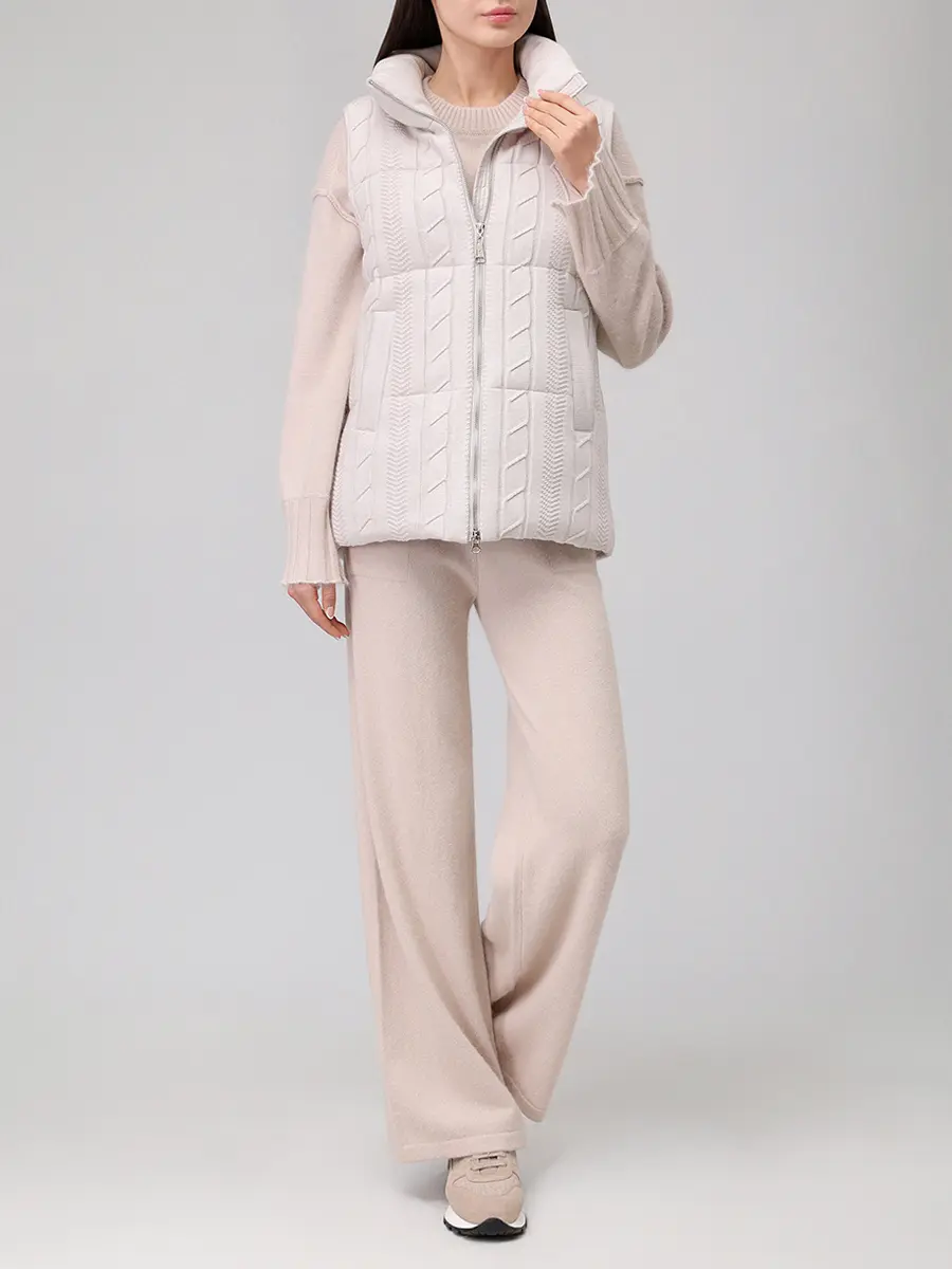 Жилет трикотажный