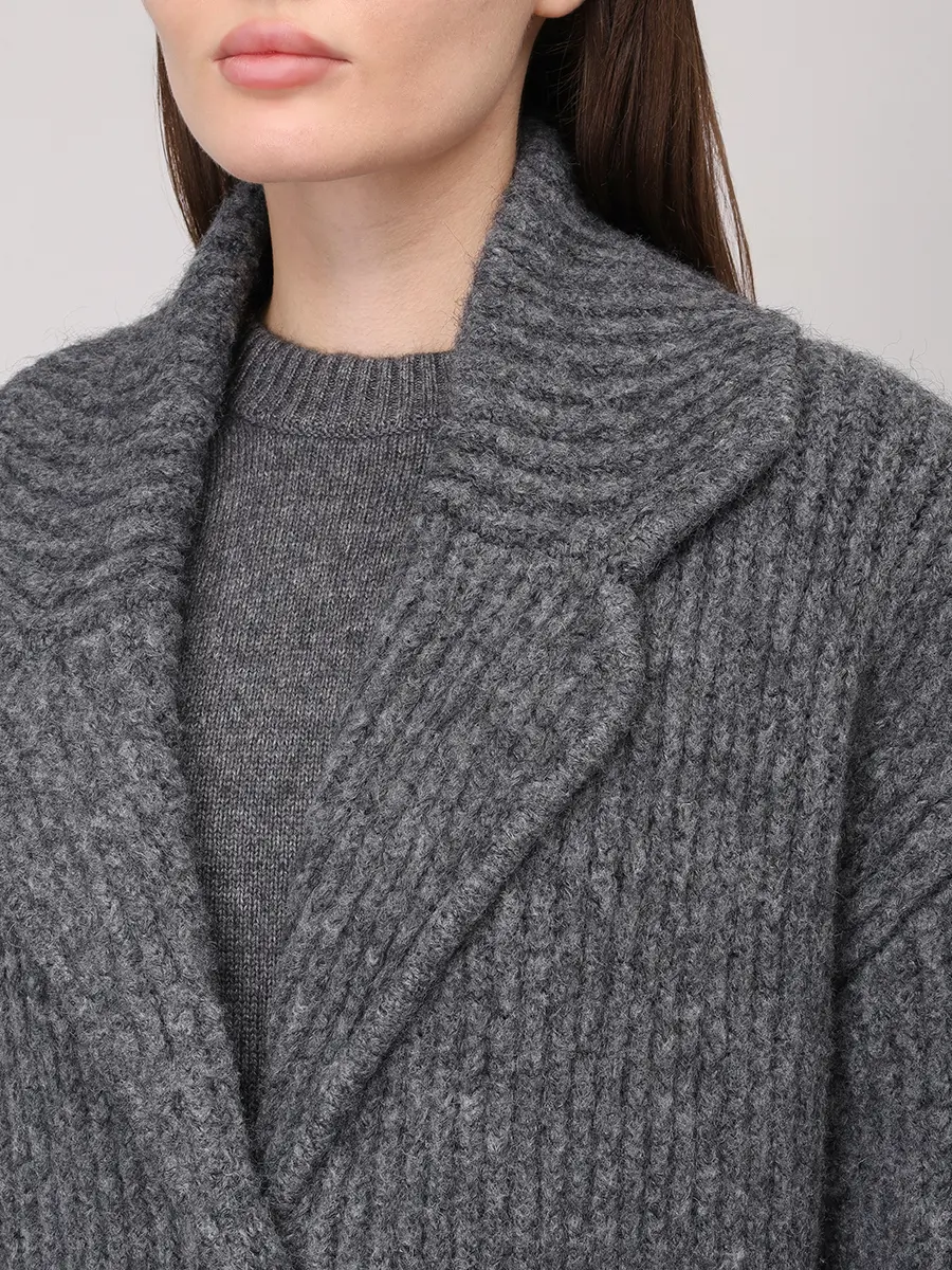 Пальто вязаное