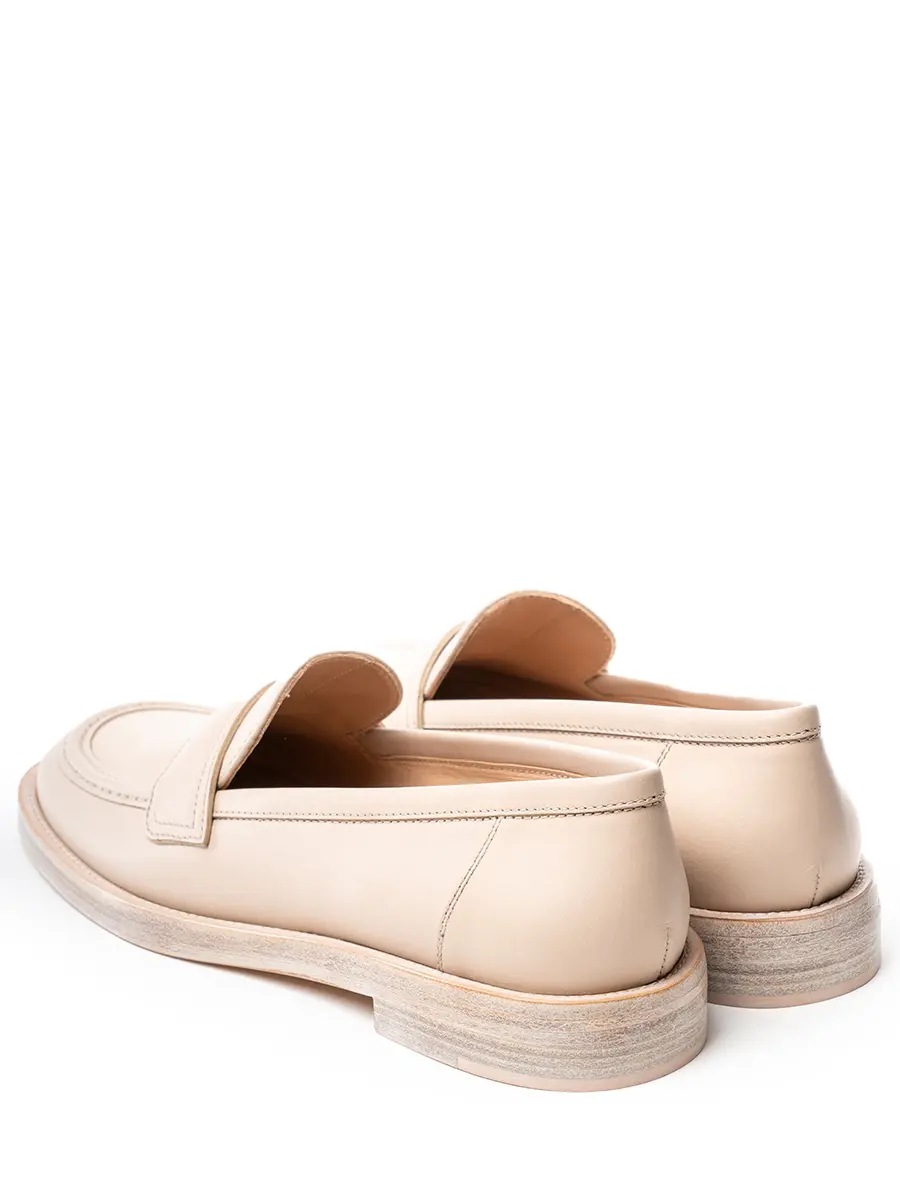 Лоферы кожаные