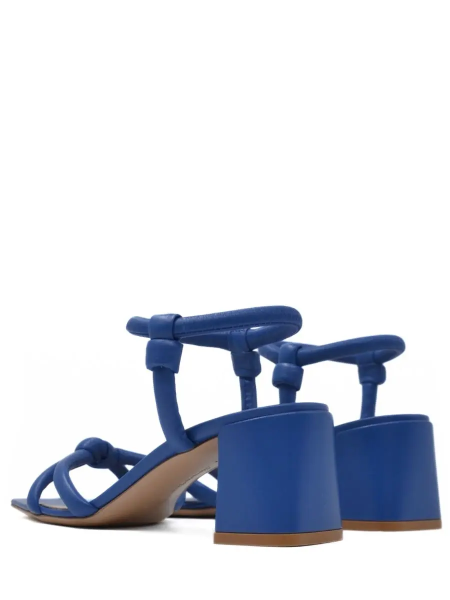 Босоножки кожаные