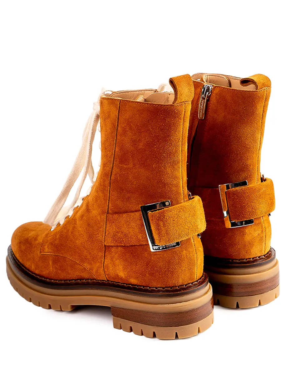 Ботинки замшевые