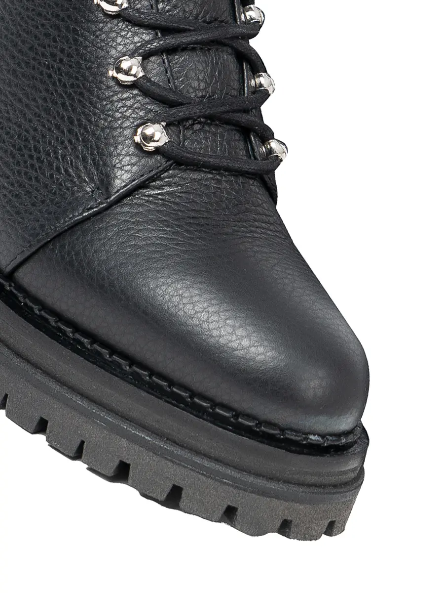 Ботинки кожаные