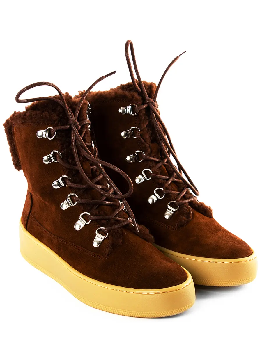 Ботинки замшевые