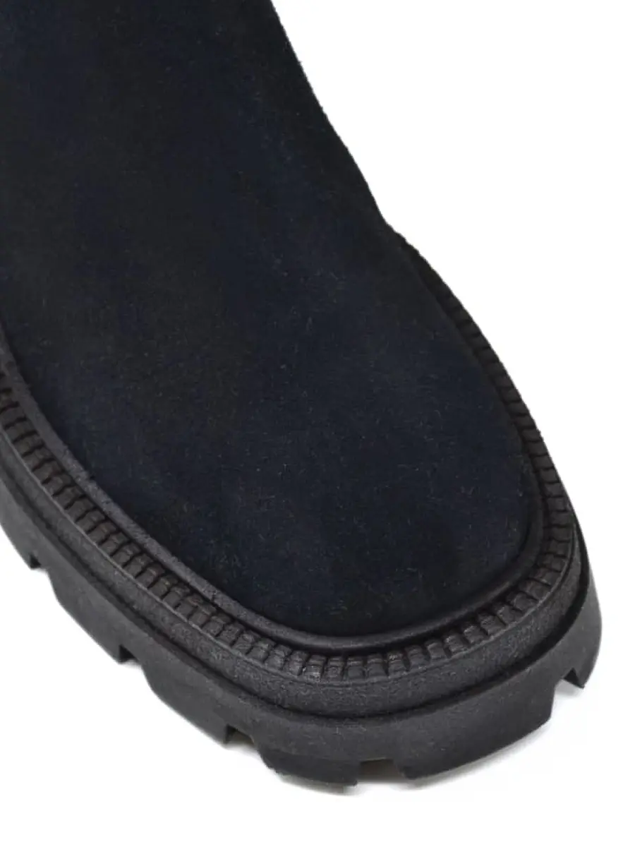 Ботинки замшевые