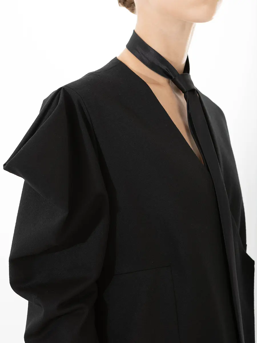 Пальто шерстяное