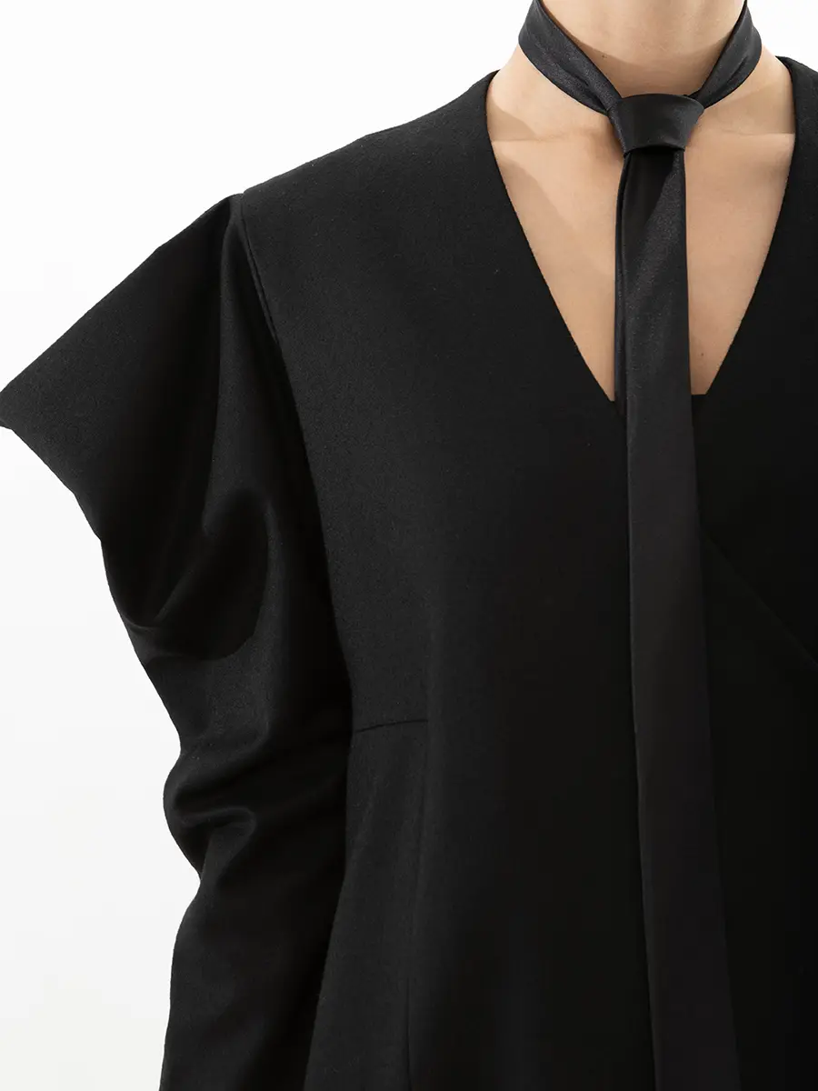 Пальто шерстяное