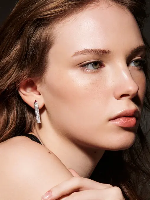 Серьги-карандаши в белом золоте MAYA GEMSTONES