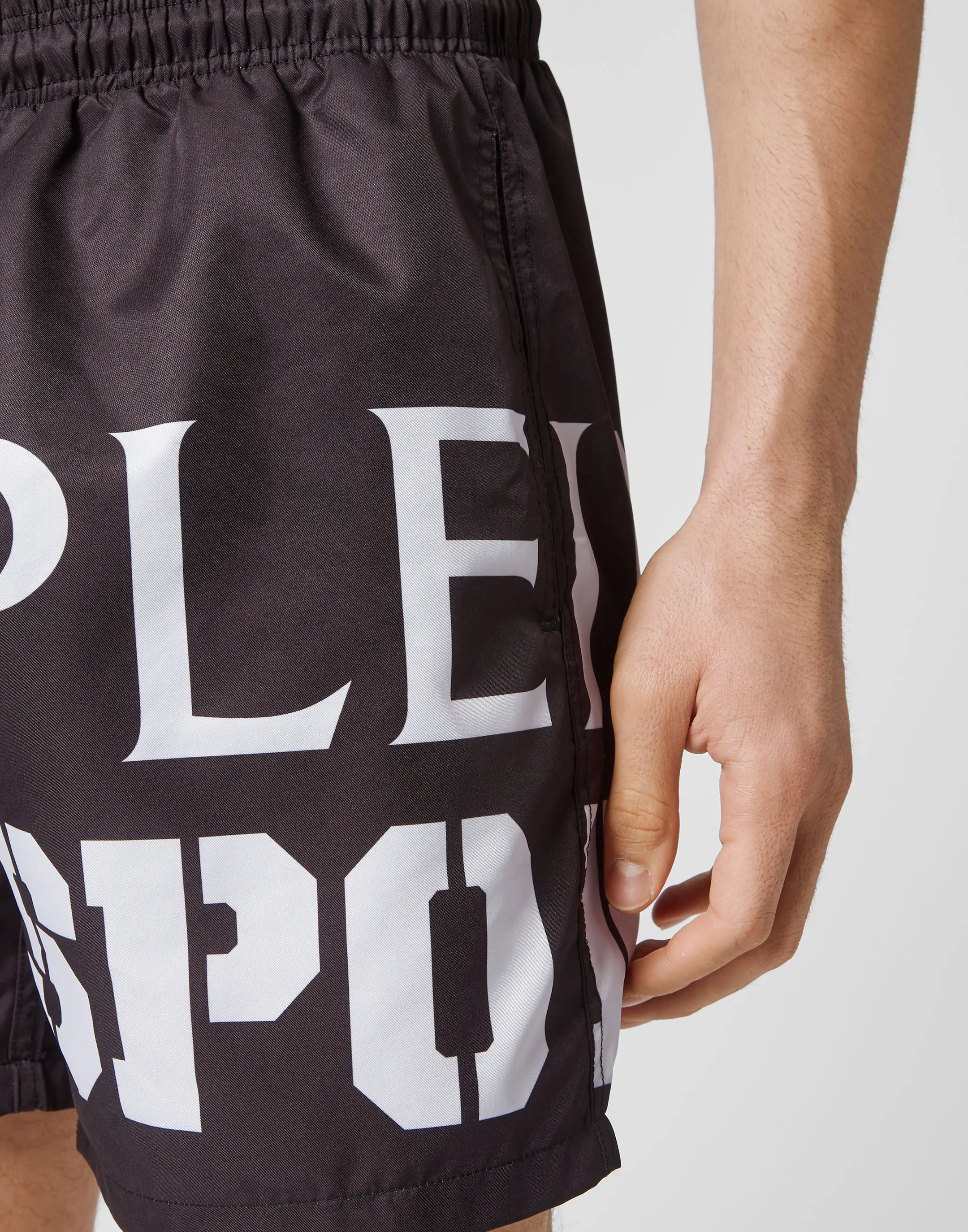 Шорты плавательные