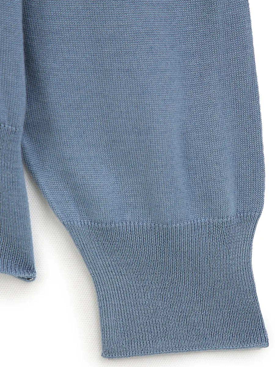 Джемпер шерстяной