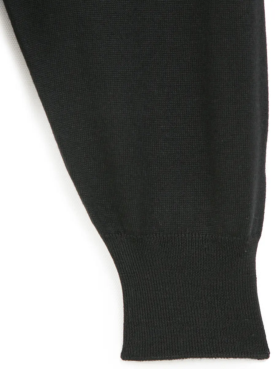 Джемпер шерстяной