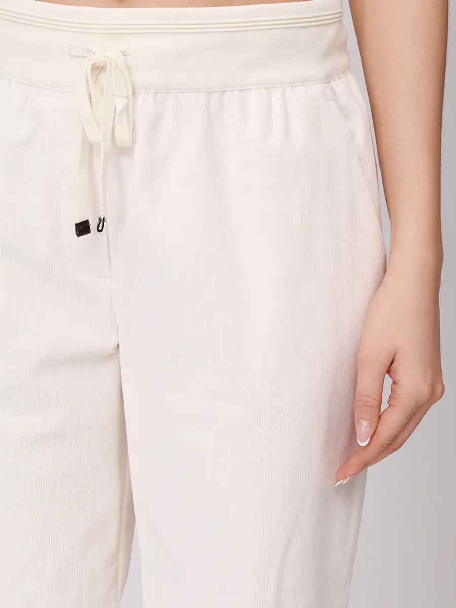 Костюм вельветовый