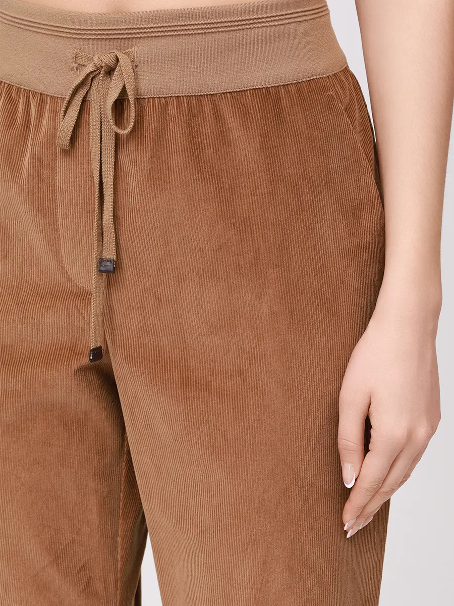 Костюм вельветовый