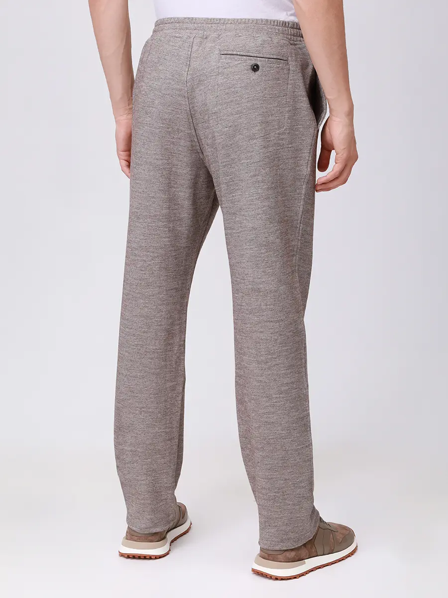 Костюм из шерсти и хлопка