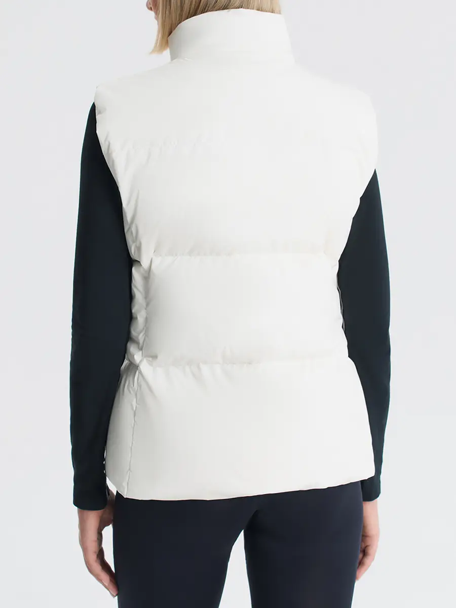 Жилет пуховый Lily