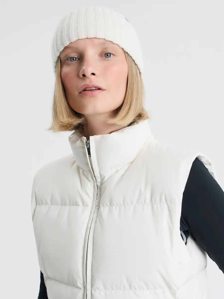 Жилет пуховый Lily