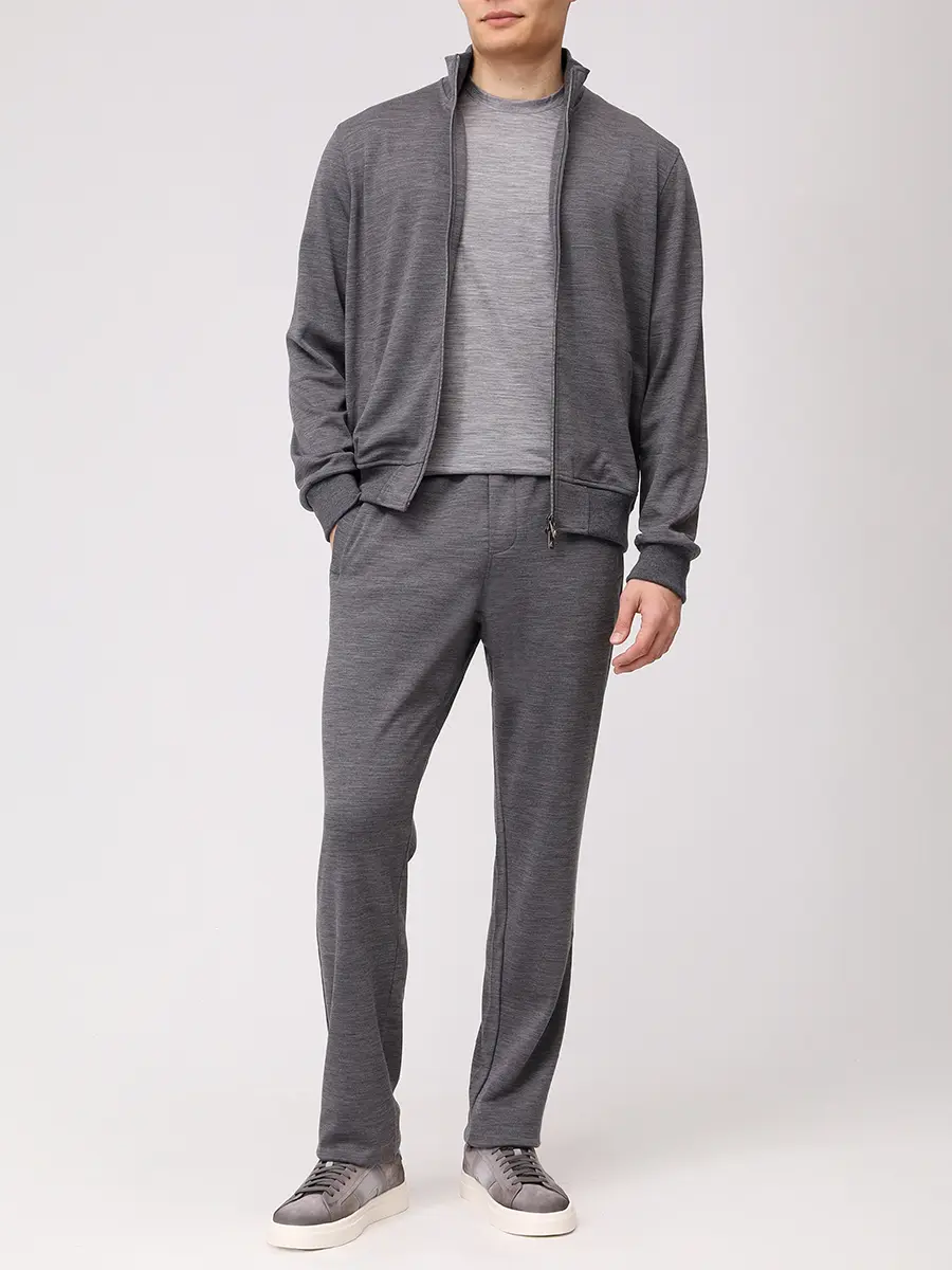 Костюм шерстяной