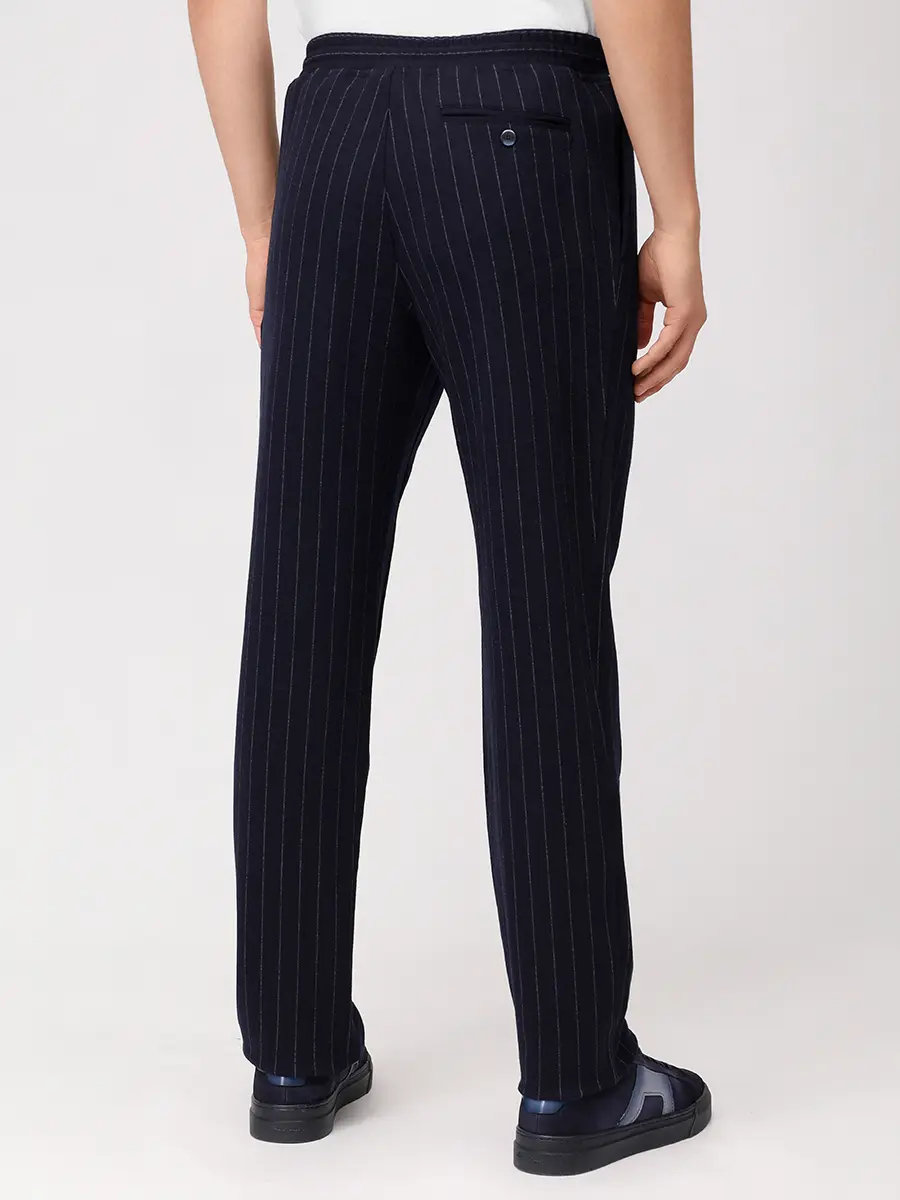 Костюм шерстяной