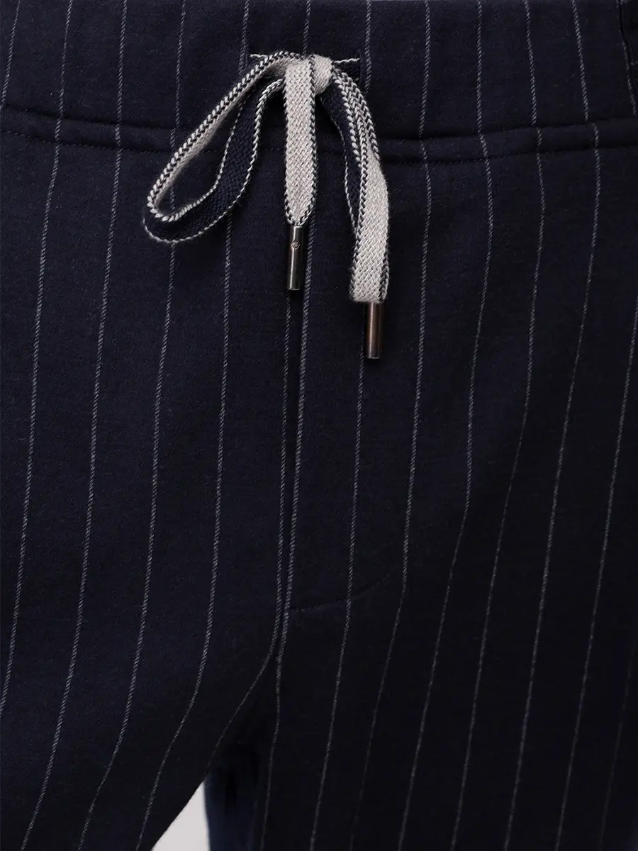 Костюм шерстяной