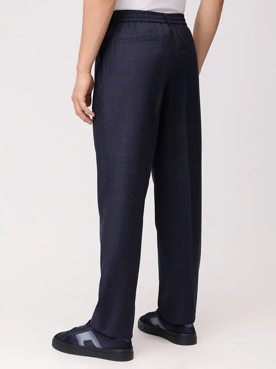 Костюм шерстяной