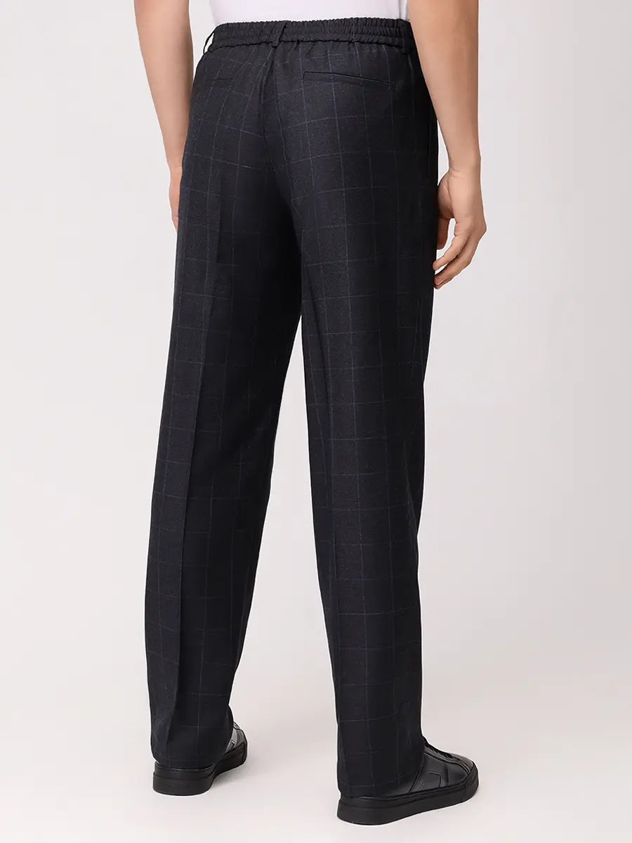 Костюм шерстяной