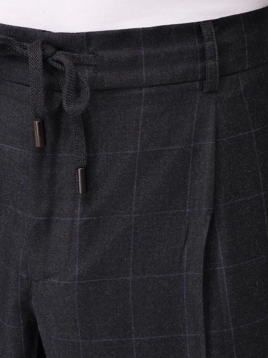 Костюм шерстяной