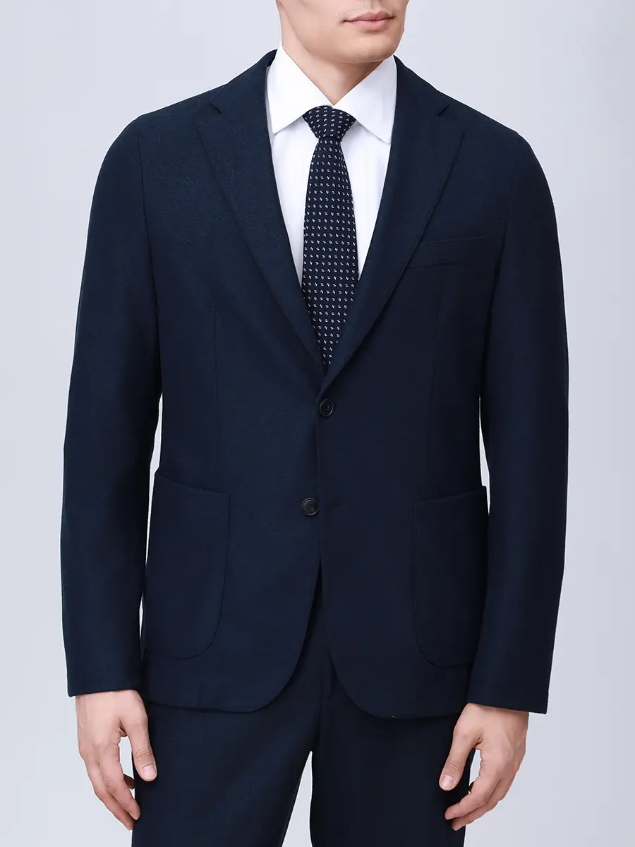 Костюм однотонный