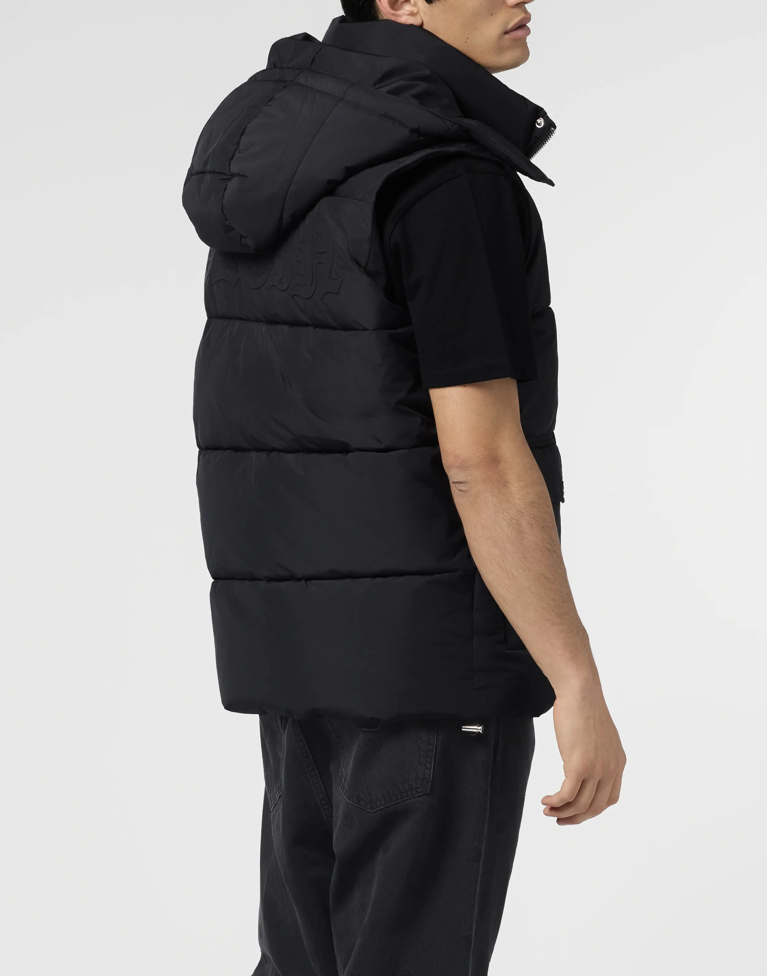 Жилет стеганый