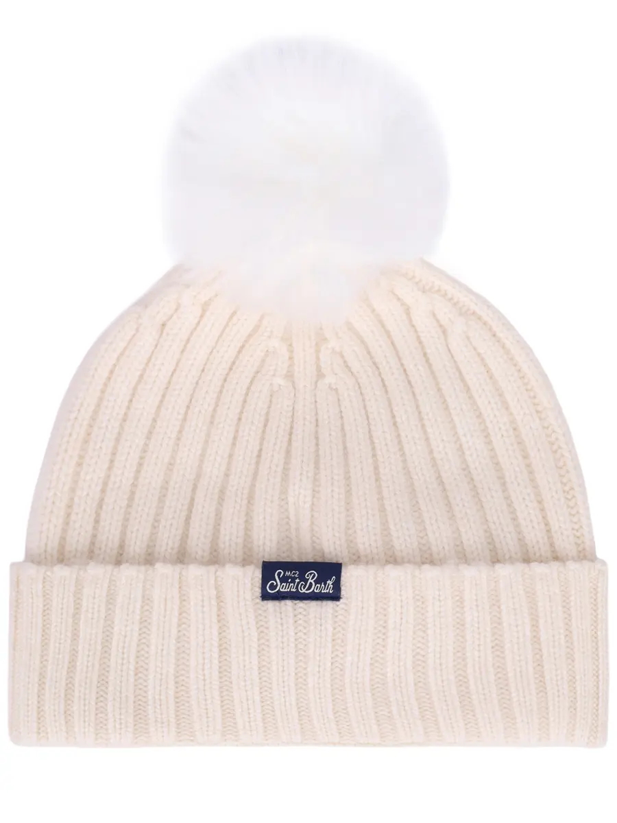 Шапка из шерсти и вискозы