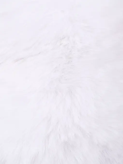 Шапка из экомеха Fluffy GOLDBERGH