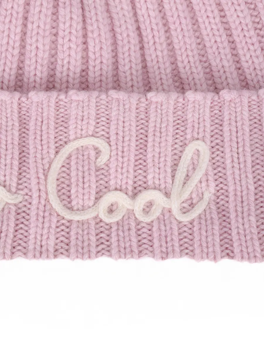 Шапка из шерсти и вискозы