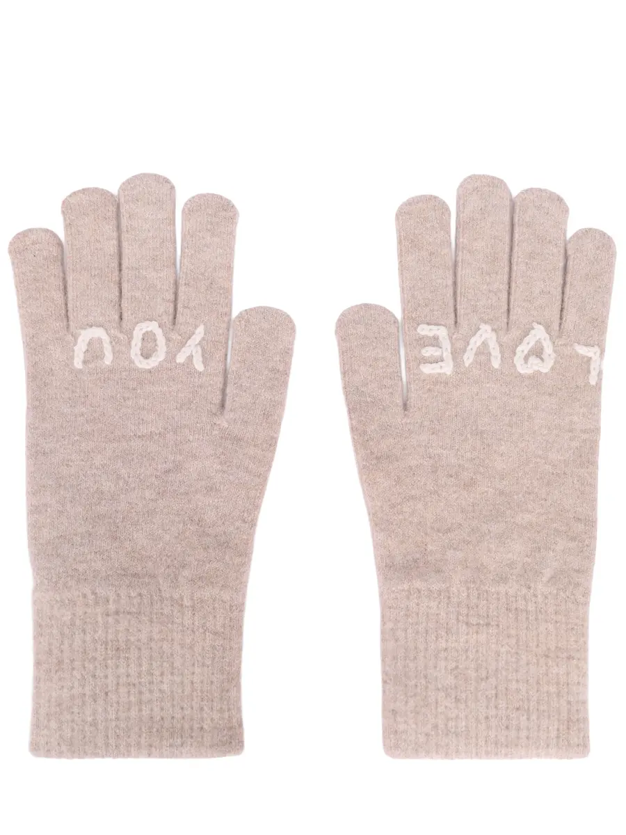 Перчатки с вышивкой