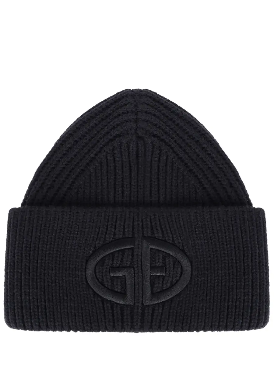 Шапка вязаная