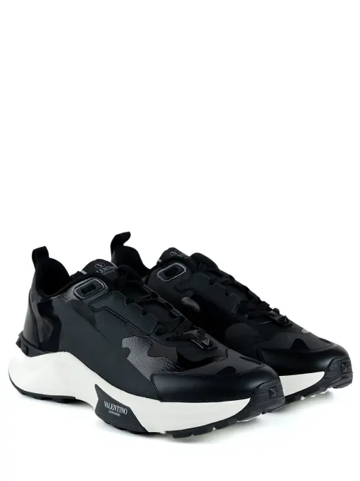 Кроссовки кожаные VALENTINO