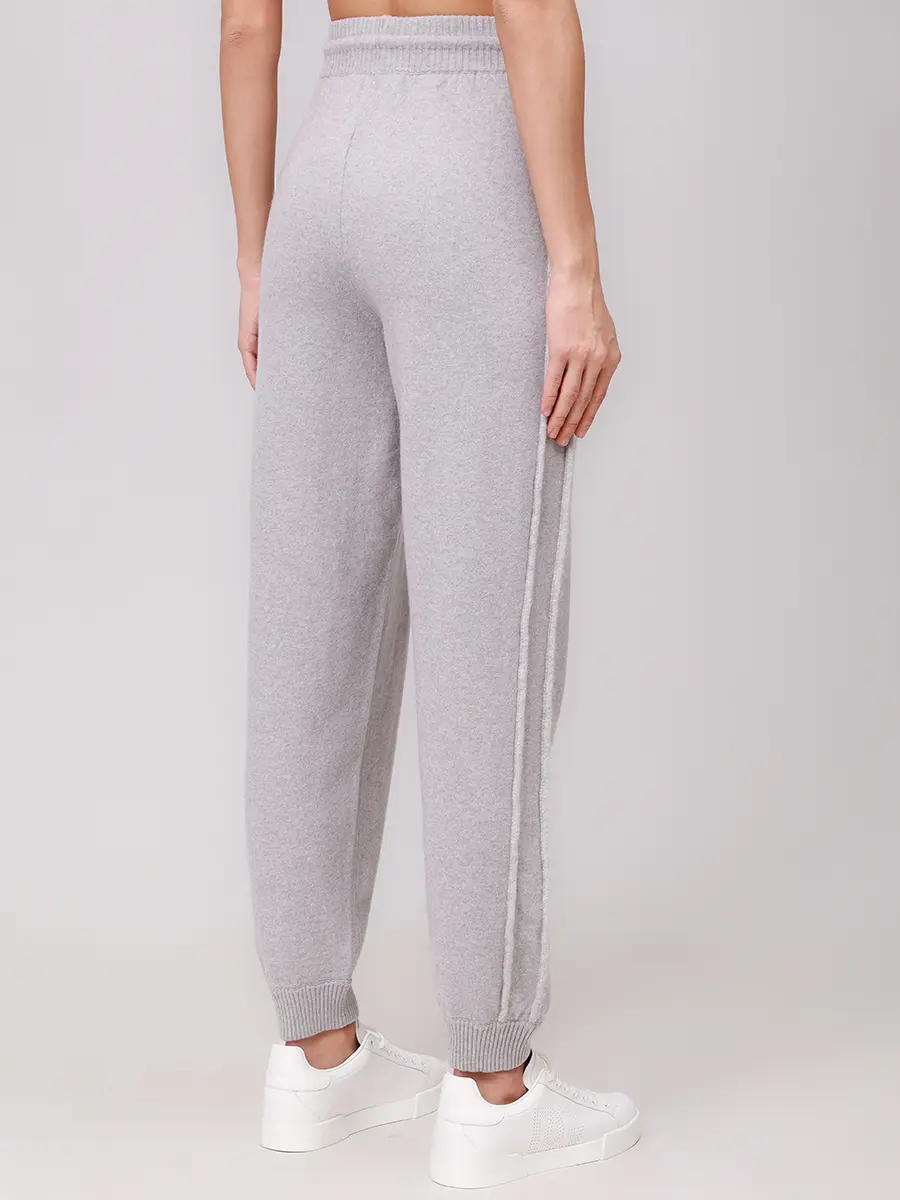 Костюм шерстяной