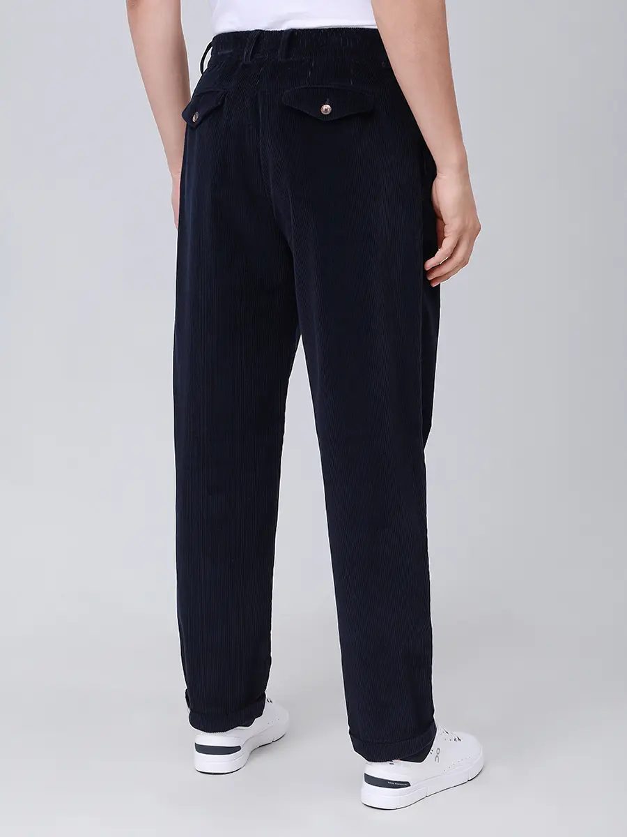 Костюм вельветовый