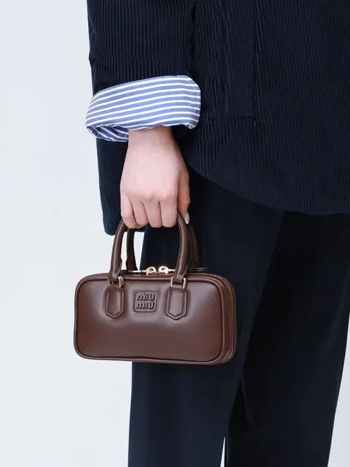 Сумка кожаная Arcadie MIU MIU