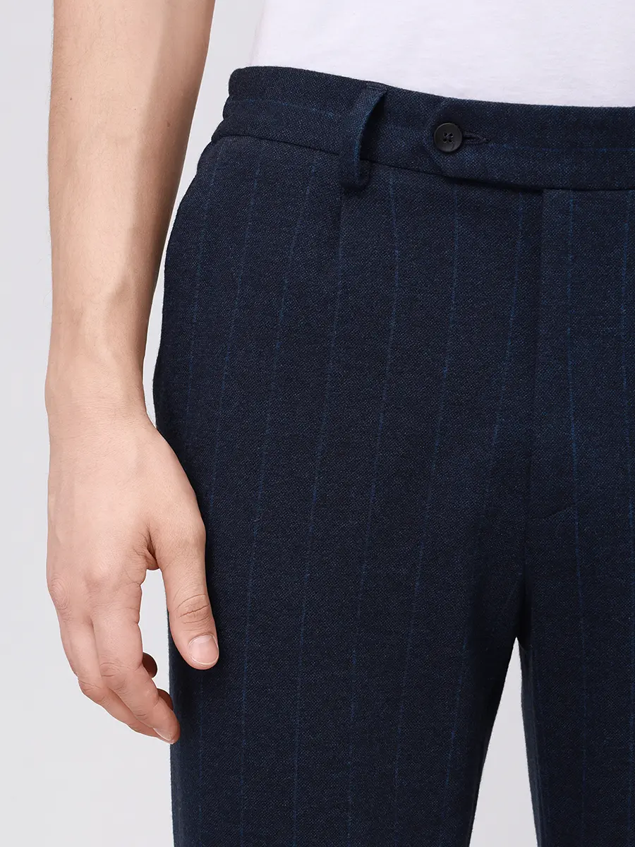 Костюм из шерсти и хлопка