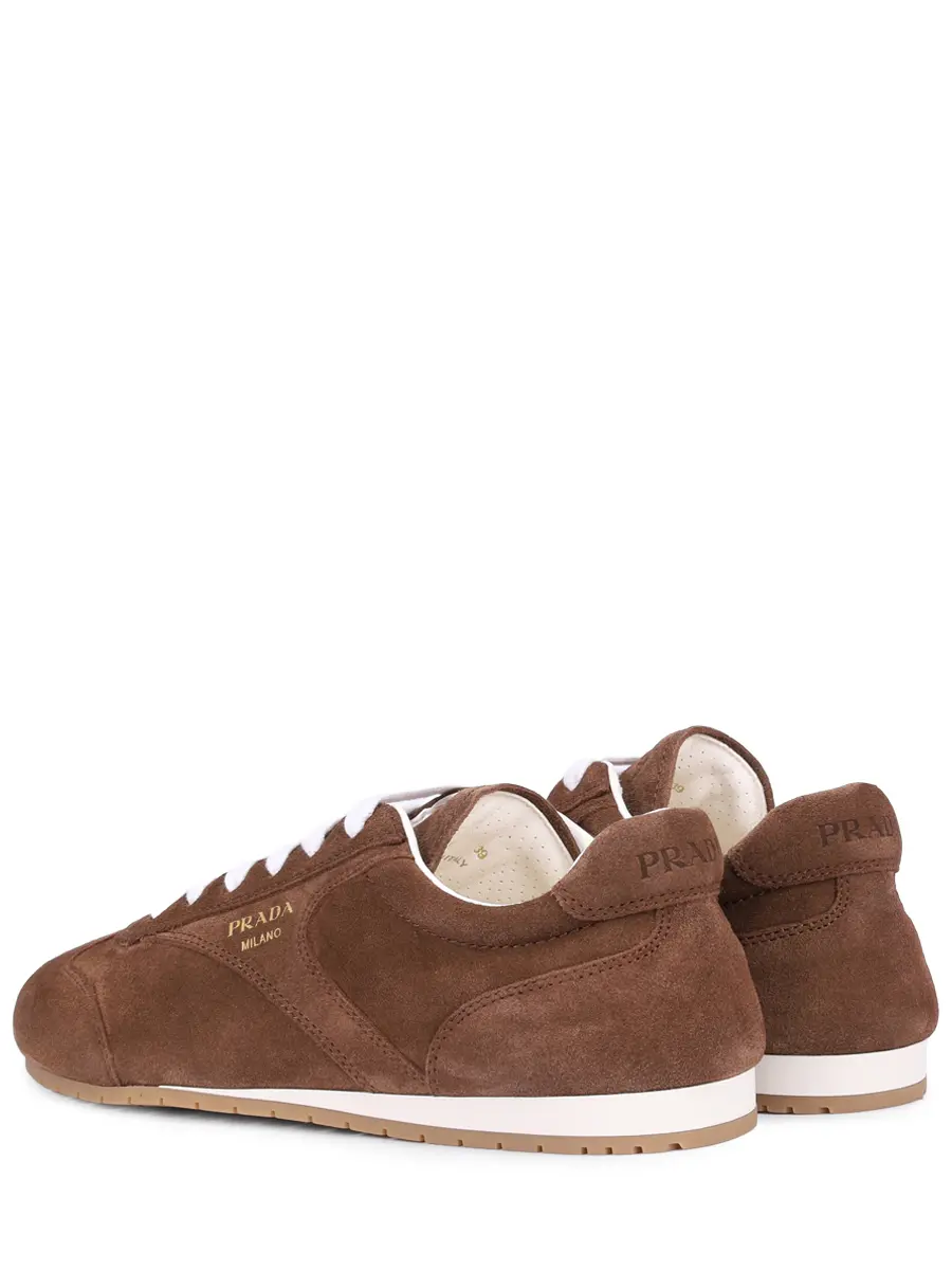 Кроссовки замшевые