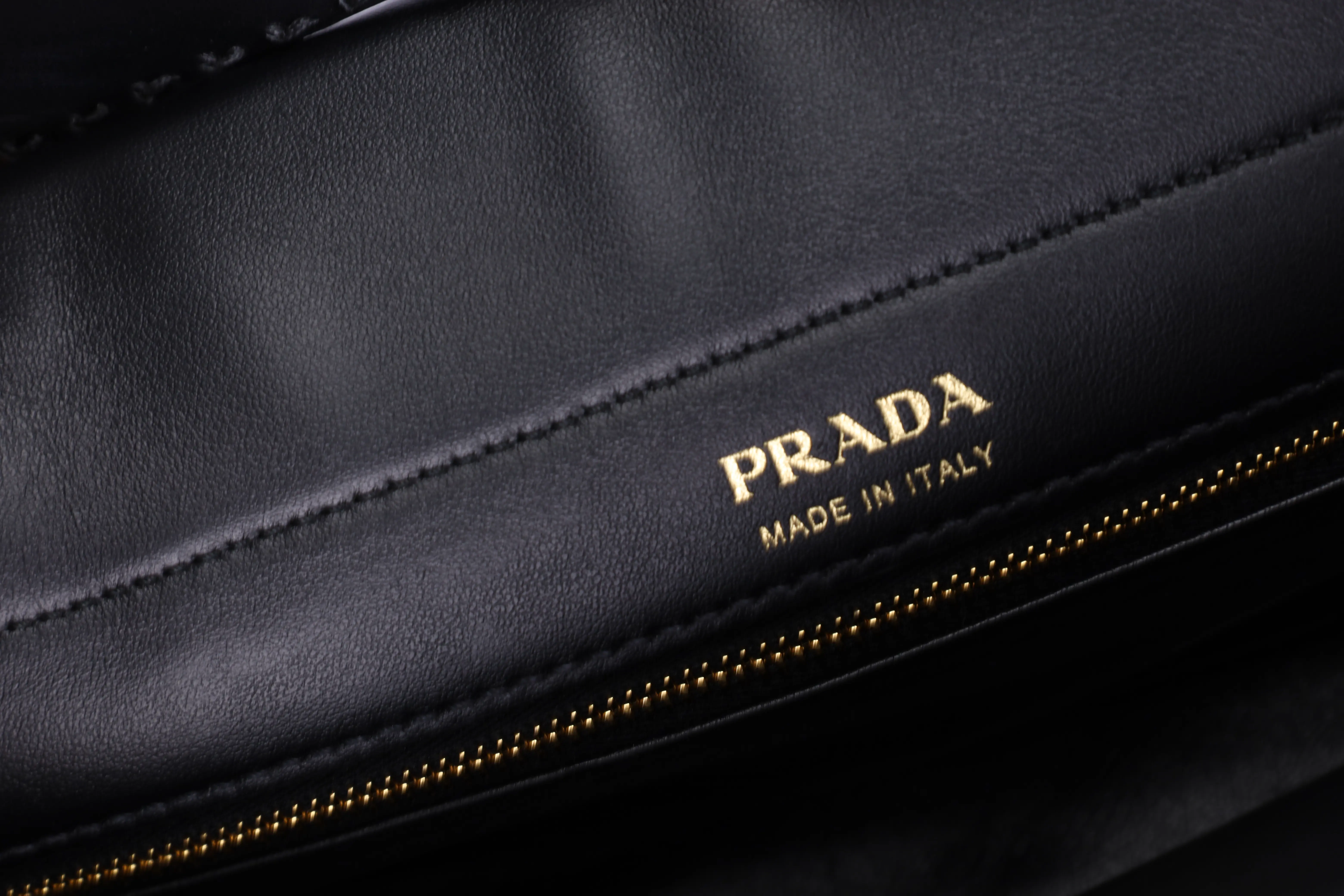 Сумка кожаная