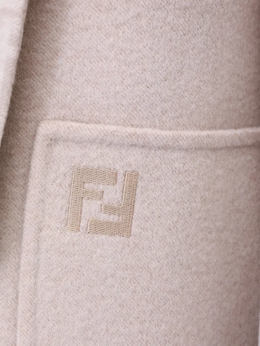 Пальто шерстяное