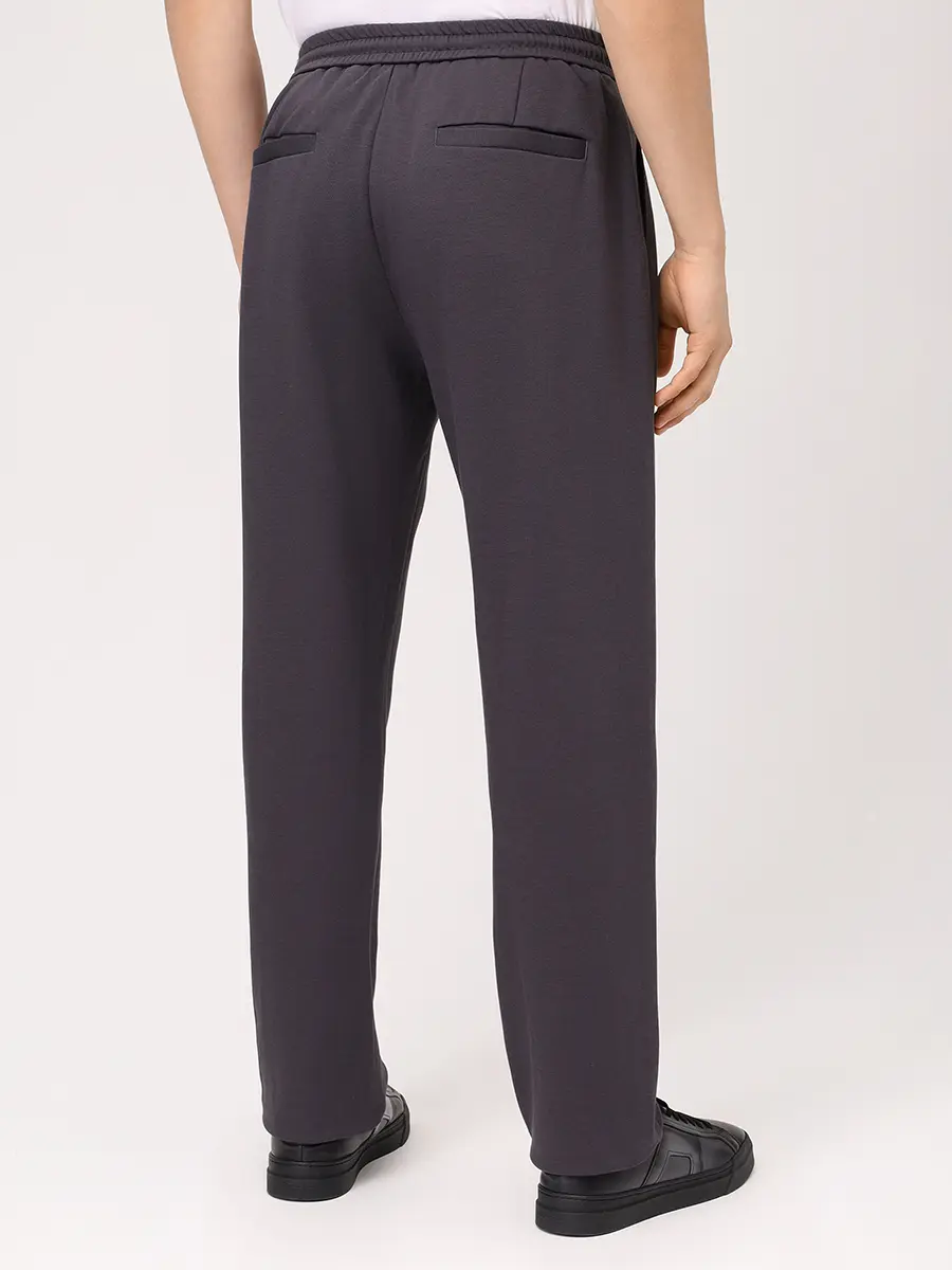 Костюм из вискозы и шерсти