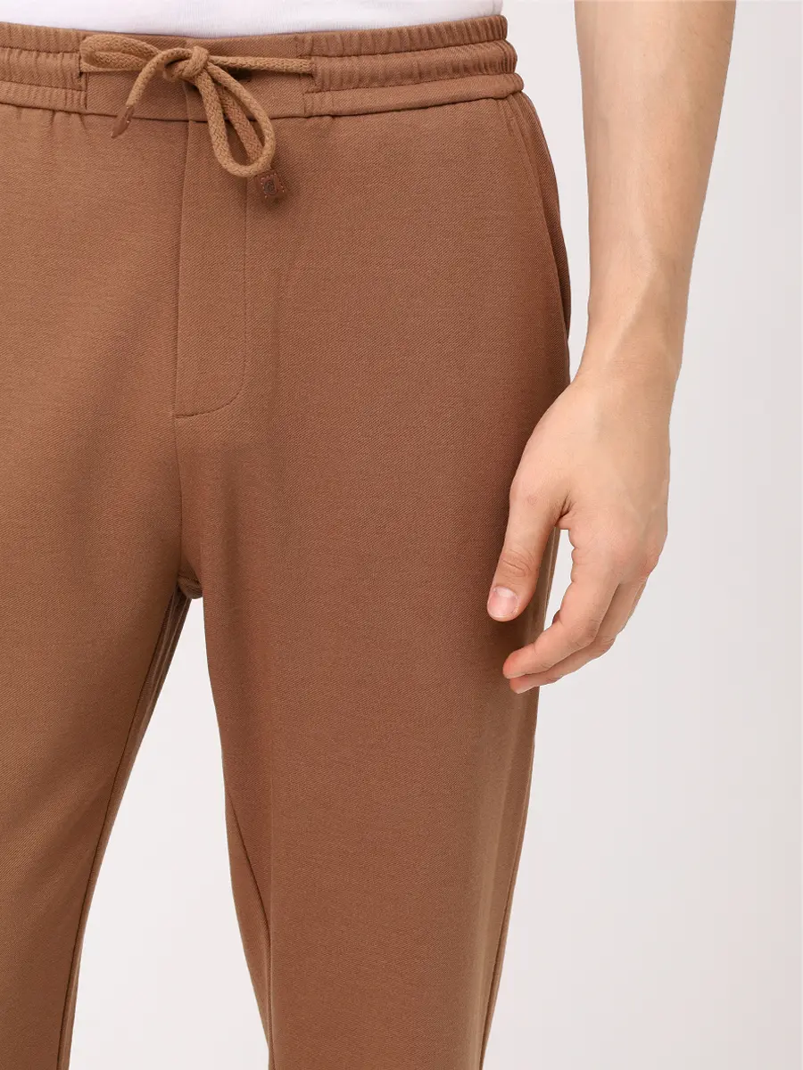 Костюм из вискозы и шерсти