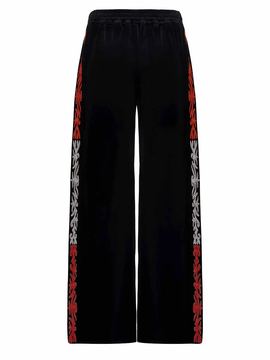 Брюки с вышивкой