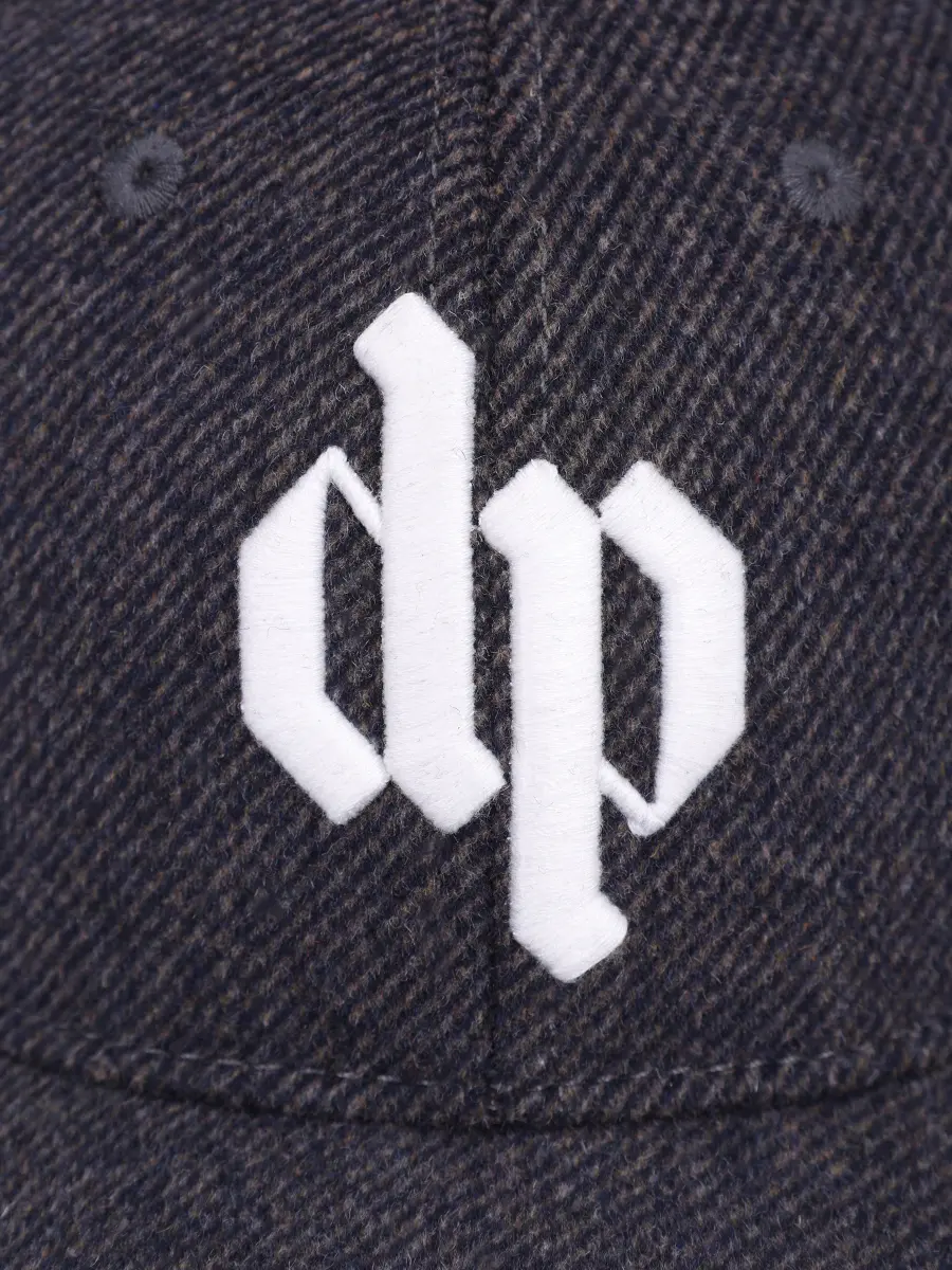 Кепка однотонная