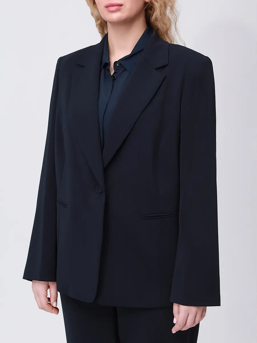 Костюм однотонный