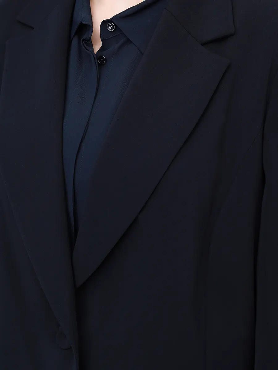 Костюм однотонный